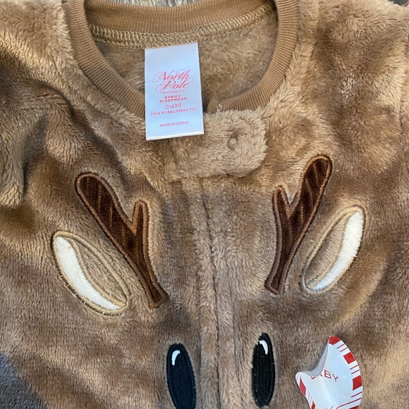 Bundle of Christmas Pajamas - Picture 3 of 6